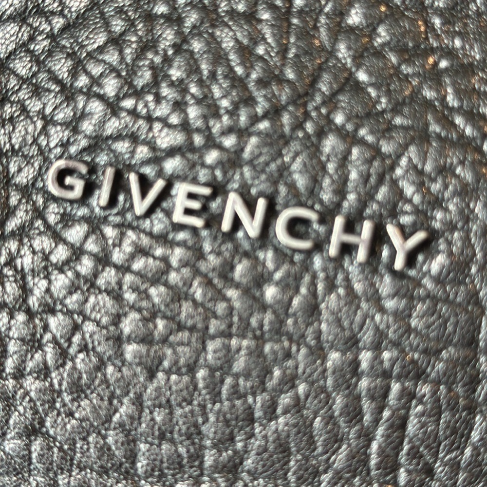 💯Authentic Givenchy Pandora  Black Leather Mini Crossbody Bag🍀 - Picture 9 of 15